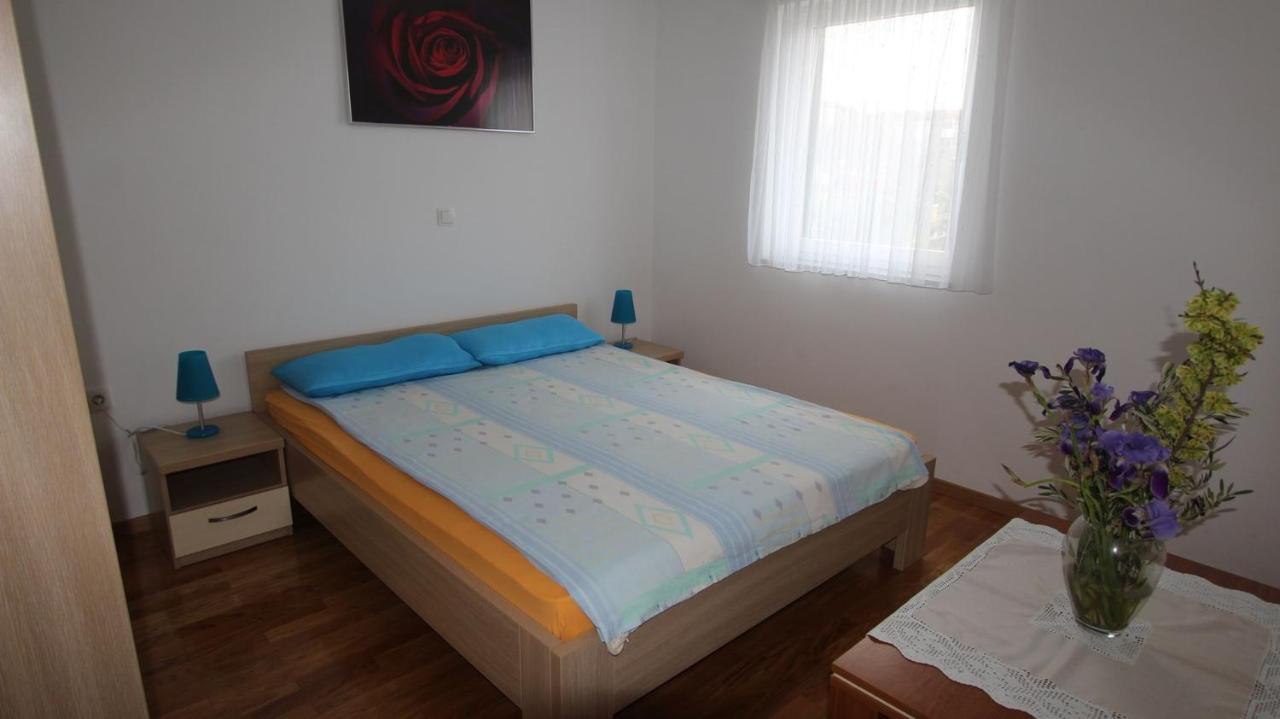 מאלינסקה Apartments Vabec מראה חיצוני תמונה