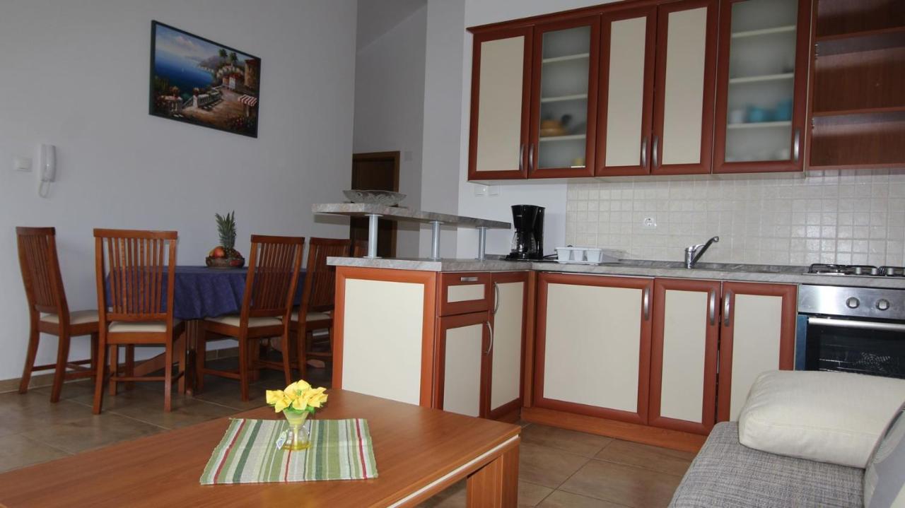 מאלינסקה Apartments Vabec מראה חיצוני תמונה