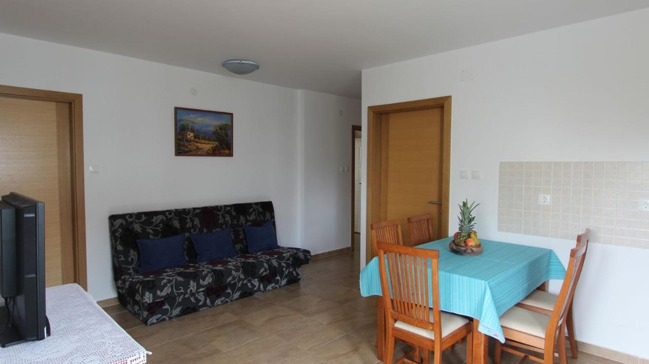 מאלינסקה Apartments Vabec מראה חיצוני תמונה