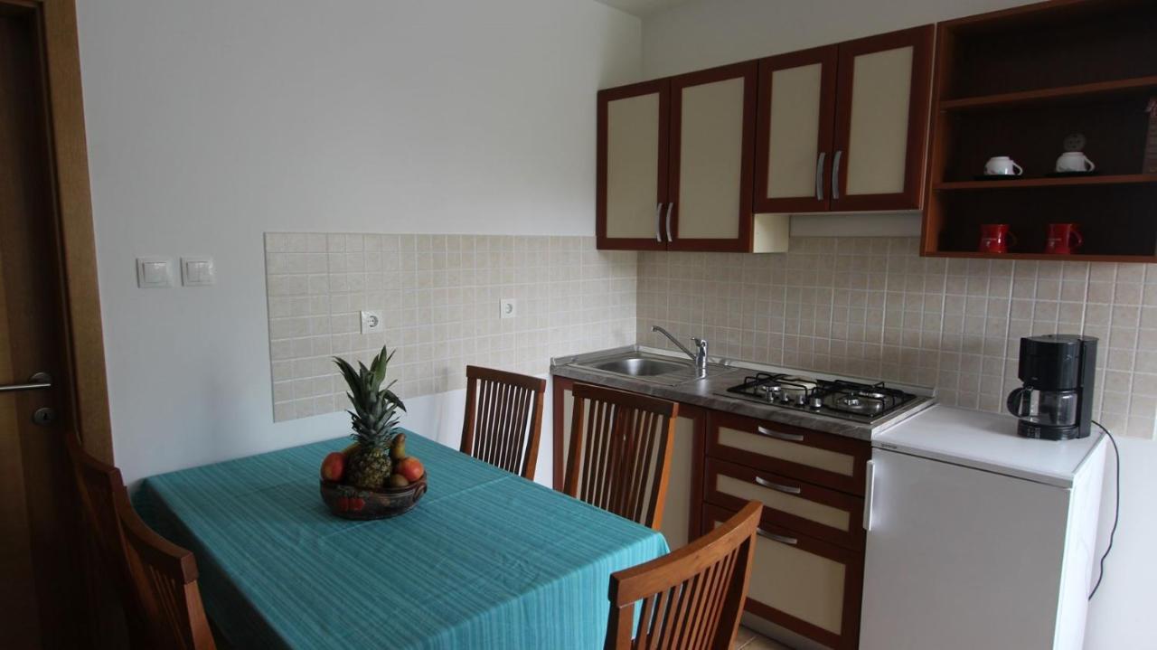 מאלינסקה Apartments Vabec מראה חיצוני תמונה