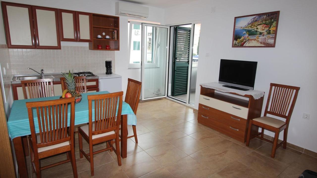 מאלינסקה Apartments Vabec מראה חיצוני תמונה