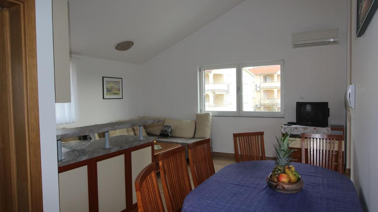מאלינסקה Apartments Vabec מראה חיצוני תמונה